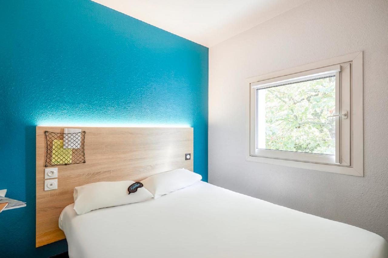 Hotelf1 Frejus Roquebrune Sur Argens Exterior photo